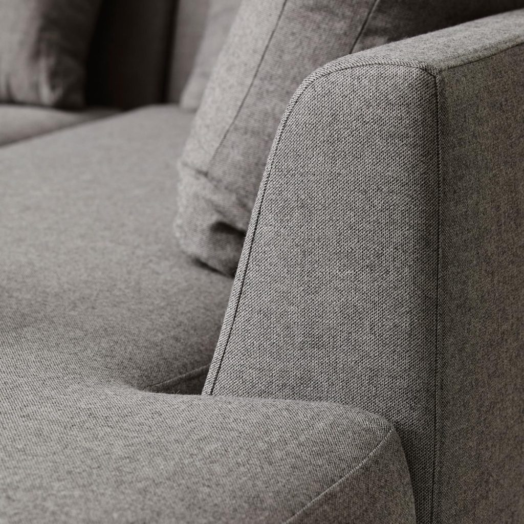 Top 8 loại vải bọc ghế sofa tốt nhất – thoải mái, phổ biến hiện nay 2 z4801453322705 a256d56cbb56ec0ce41bc2c143e40a94 7