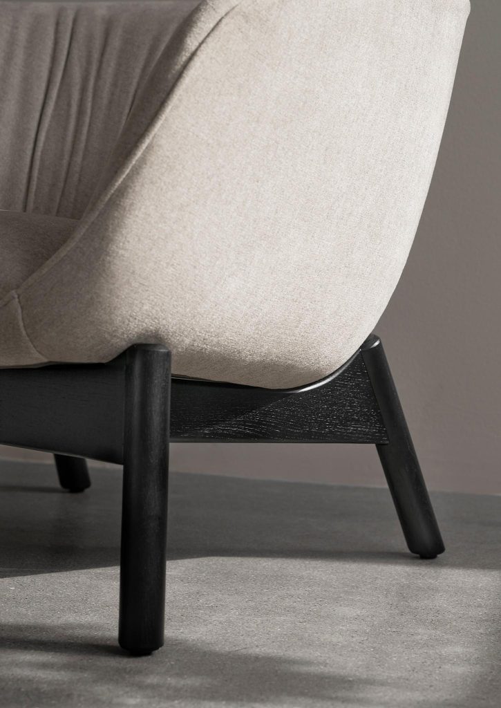 Top 8 loại vải bọc ghế sofa tốt nhất – thoải mái, phổ biến hiện nay 5 z4801457236794 ee3921d64afc61628069c347b8ac855c
